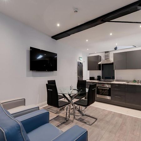 Temple Court Cavern Quarter Apartments By Happy Days Liverpool Exteriör bild