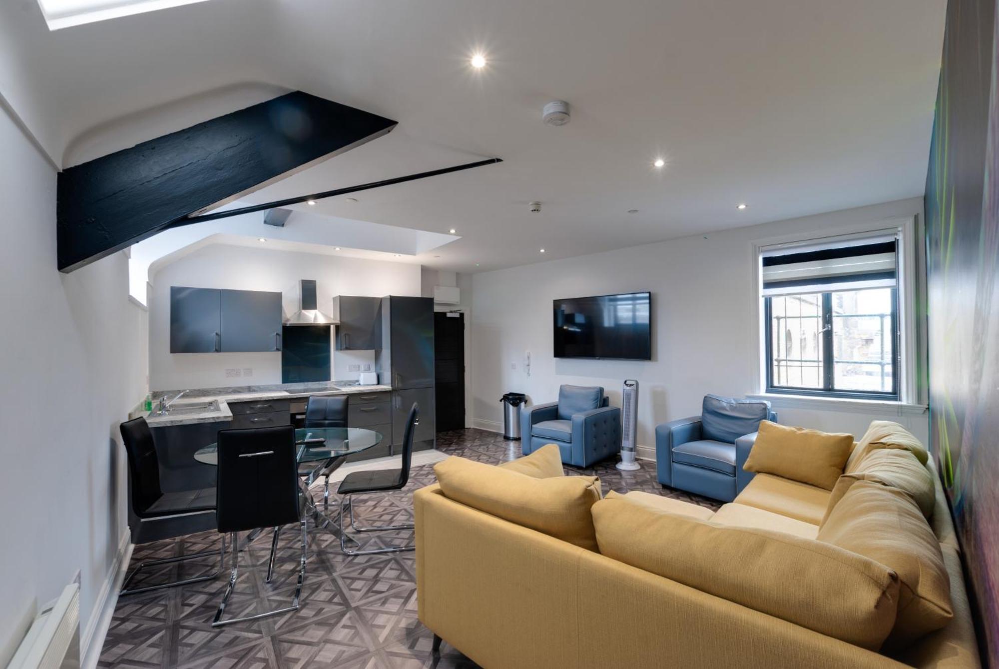 Temple Court Cavern Quarter Apartments By Happy Days Liverpool Exteriör bild